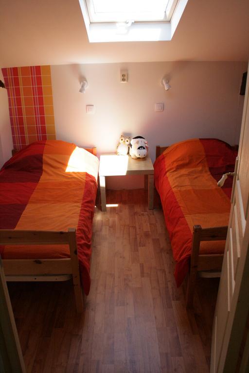 Bed and Breakfast Le Petit Mas D'Ile Saint-Germain-de-Confolens Exterior foto